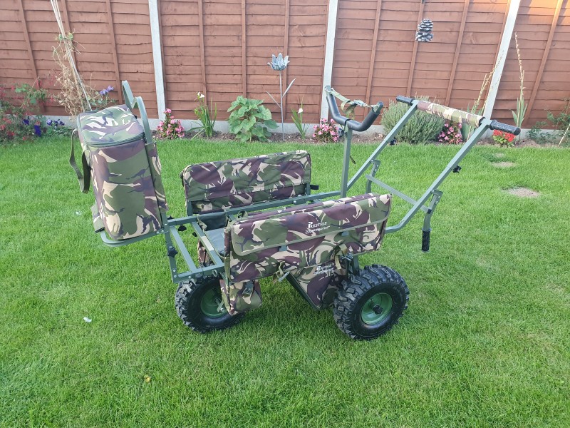 Carp Porter Big Boy Camo Barrow Plus Loads Of Extras | jamesbools