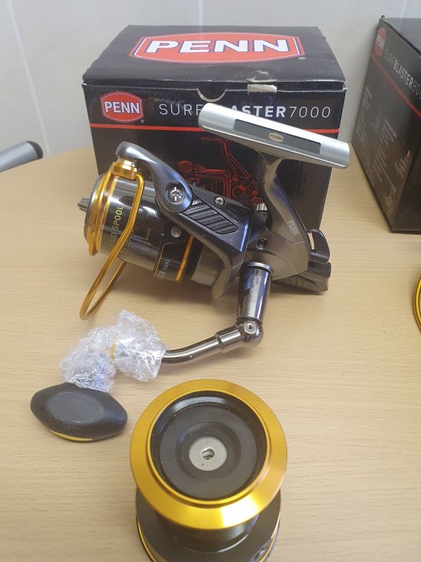 Penn surftblasters
7000 & 8000 sea reels plus spare 
Spool and boxes